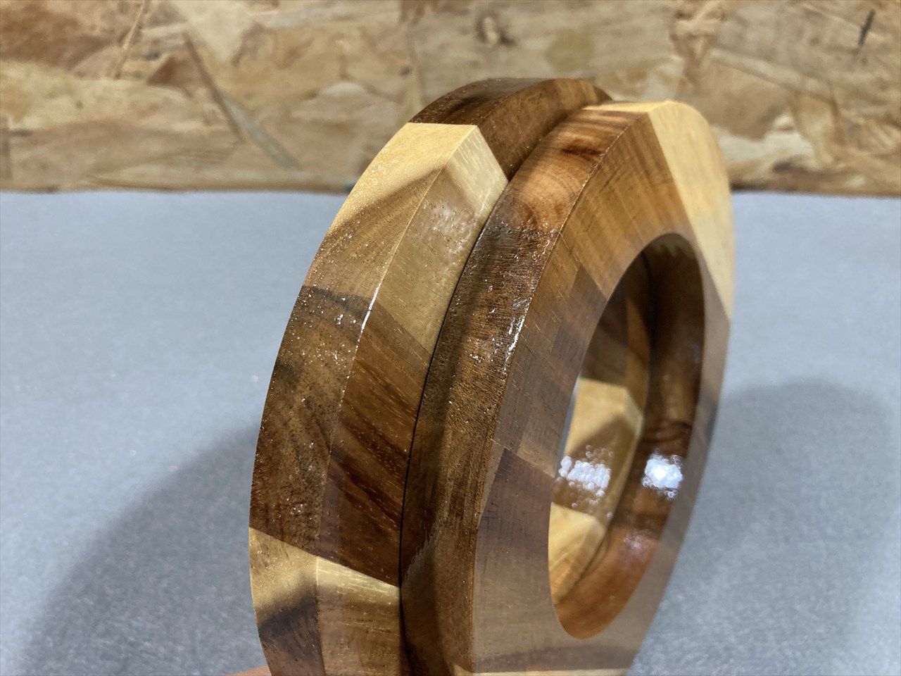 スピーカーバッフル